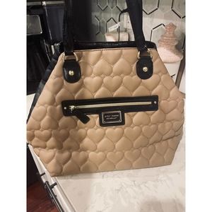 Betsey Johnson Weekender Handbag Purse beige and black